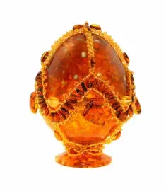 Яйцо пасхальное из янтаря "Кружево"