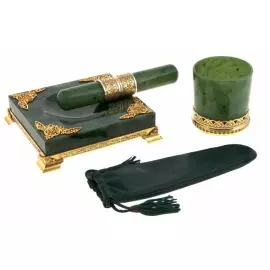 Набор курительный нефритовый с пепельницей