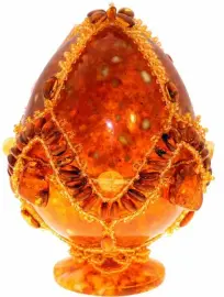 Яйцо пасхальное из янтаря "Кружево"