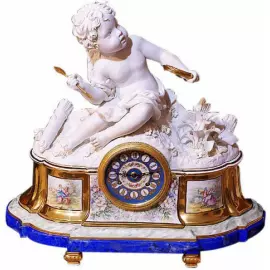 The Travel Time clock is multicolored