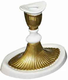 Подсвечник на подставке золотой Подсвечник на подставке золотой