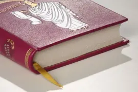 Книга в кожаном переплёте "Всеобщая история, обработанная "Сатириконом" А.Аверченко, Н.Тэффи, И.Оршер, О.Дымов Книга в кожаном переплёте "Всеобщая история, обработанная "Сатириконом" А.Аверченко, Н.Тэффи, И.Оршер, О.Дымов