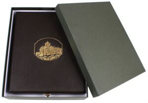 Leather-bound gift book "Monuments of Moscow"