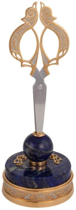 Souvenir "Scissors" on lapis lazuli, Zlatoust