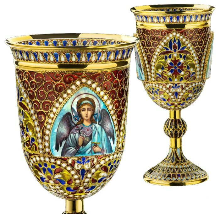 A set of wedding glasses "Angels"