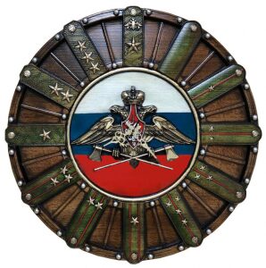 Настенные часы из дерева "Долгий путь. Армия"