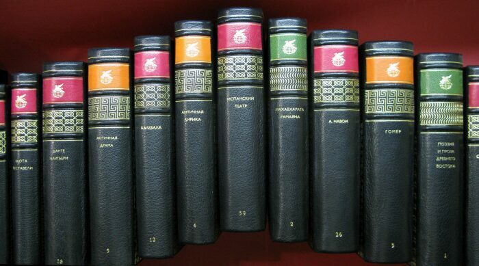 Gift books "Library of World Literature" (200 books)