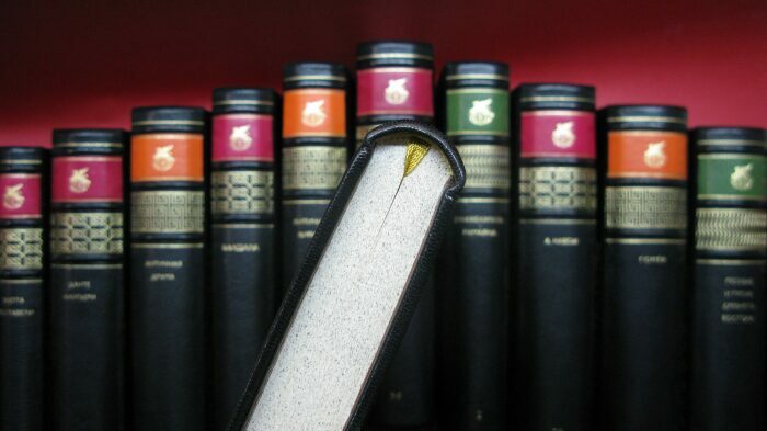 Gift books "Library of World Literature" (200 books)
