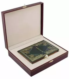 Книга в кожаном переплёте "Финансы АН"