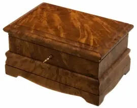 Шкатулка из капа березы "Секрет" Шкатулка из капа березы "Секрет"