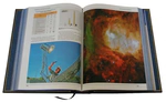 Подарочная книга в кожаном переплете "Энергия будущего" на английском языке
