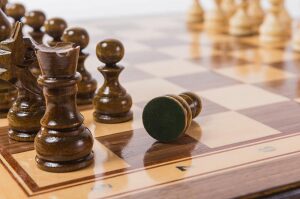 Chess made of beech "Tournament-1" medium, inlaid