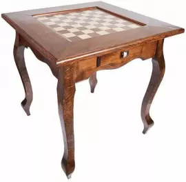 Шахматный стол из бука "Классический" с резными табуретами