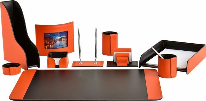 Настольный набор "Business Cuoietto" (цвет Orange-Choco, 10 предметов) Настольный набор "Business Cuoietto" (цвет Orange-Choco, 10 предметов)