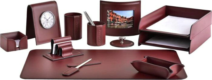 Настольный набор "Business Cuoietto Bordo, 12 предметов с часами и фоторамкой