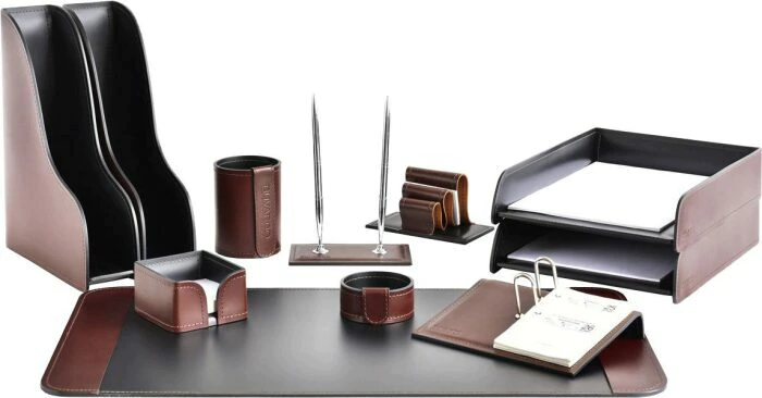 Настольный набор "Premium FG Bologna/Cuoietto Brown-черный, 11 предметов с календарем