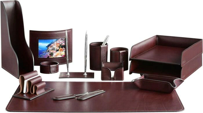 Настольный набор "Lux Full Grain Bologna Brown, 13 предметов с фигурным лотком