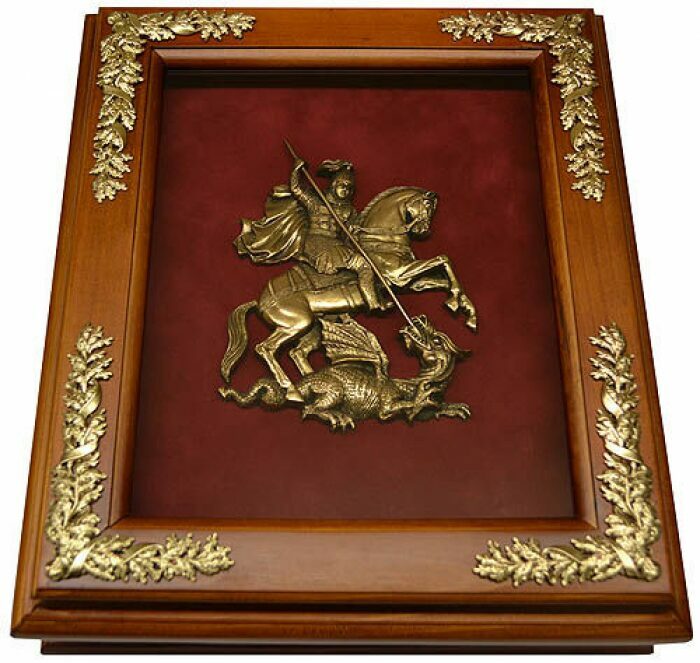 Housekeeper "With the coat of arms of Moscow"
