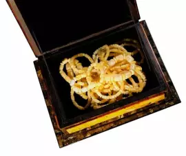 Шкатулка из янтаря "Лебедь"