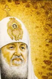 Картина из янтаря "Портрет патриарха"