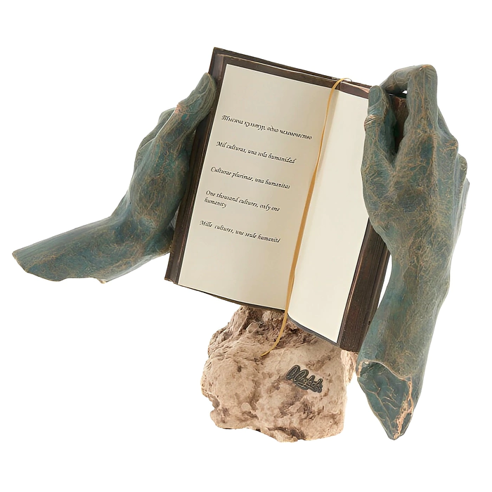 Sculpture "Thousand cultures" (Thousand cultures)