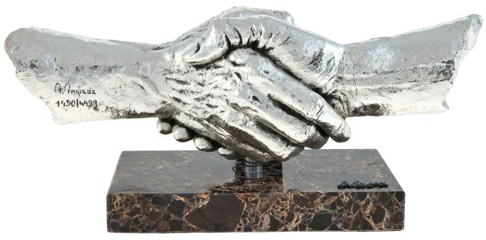 Sculpture "Cooperation, silvering" (Silver commitment)