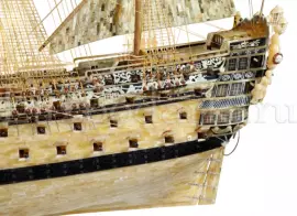 Amber ship "Royal William" (scale model)