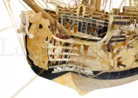 Amber ship "Royal William" (scale model)
