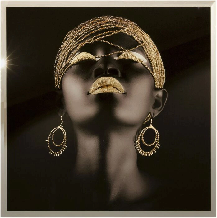 The painting "Cleopatra" on the mirror (Swarovski)