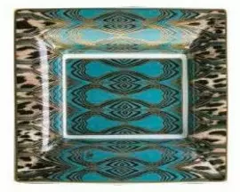 The "Deco" snack plate is large