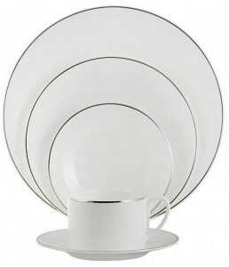 Oval dish "Lizzard platin"