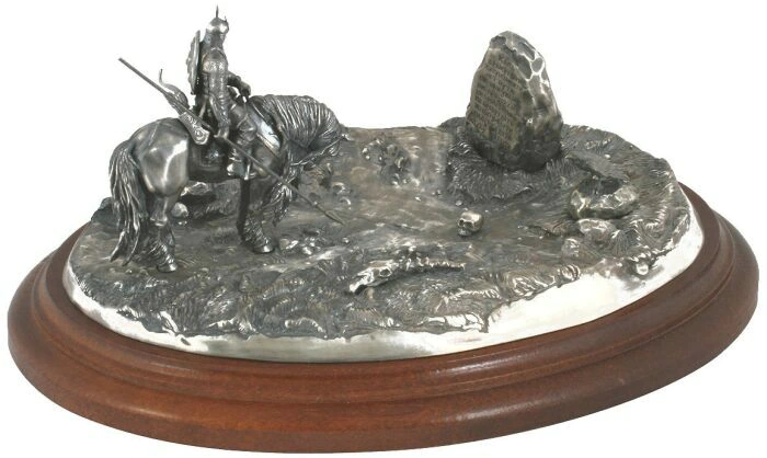 Statuette "Knight at the crossroads"