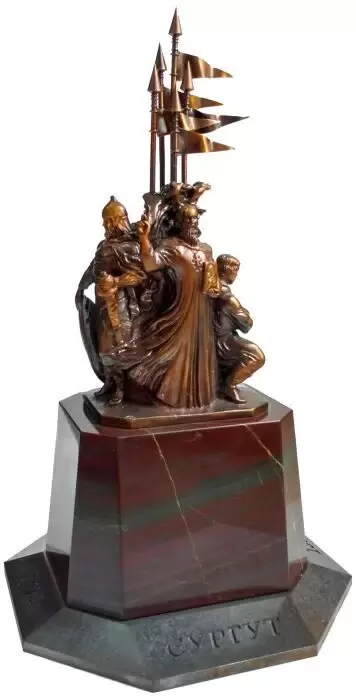 Statuette "To the founders of the city of Surgut"