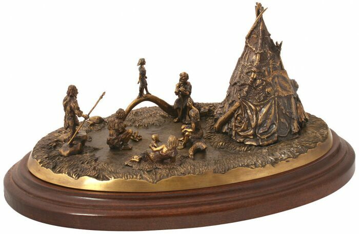 The statuette "Primitive people"