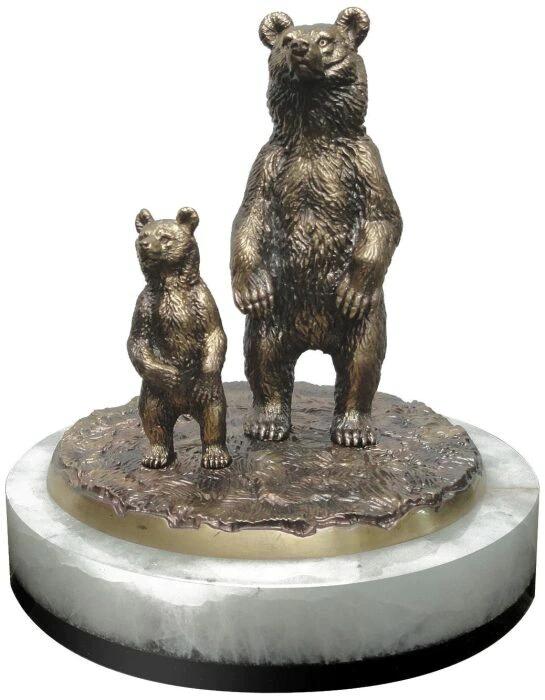 The statuette "A bear with a bear cub"