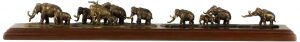The statuette "Mammoths - resettlement"