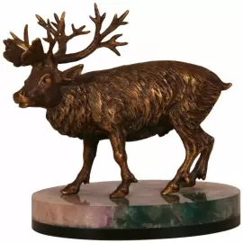 Статуэтка "Северный олень"