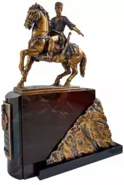 Статуэтка "Памятник Кубанскому казачеству в Краснодаре"