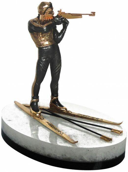 Статуэтка "Биатлонист" на камне