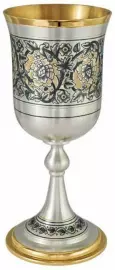 Бокал из серебра "Цветы"