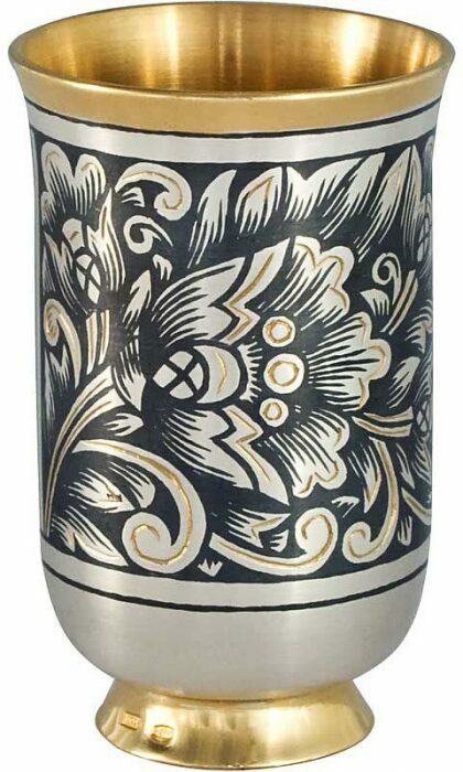 Чарка из серебра "Тюльпаны"