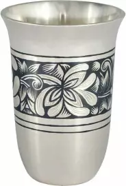 Стопка ликерная из серебра "Цветение"