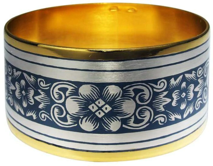 Napkin ring made of silver "Flowers" with gilding