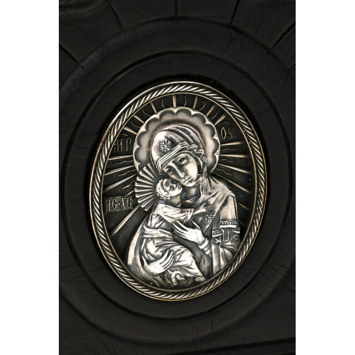 The leather-bound book "Prayer Book"