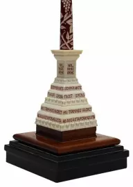 Скульптура из бивня мамонта "Богиня"