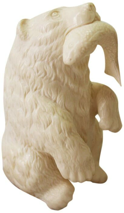 Mammoth tusk sculpture "Bear with fish"