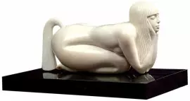 Скульптура из бивня мамонта "Либидо"