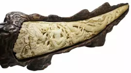 Композиция из бивня мамонта "Медитация"