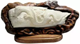 Композиция из бивня мамонта "Небесный дракон"