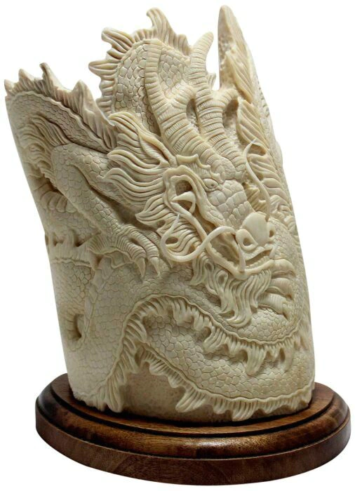 The composition of the mammoth tusk "Guardian of the World"